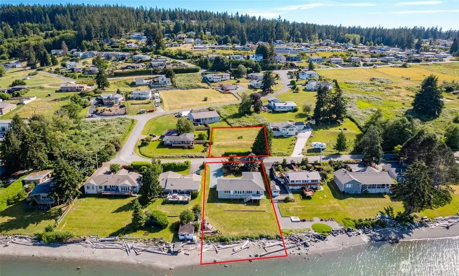 639 E Beacon View Drive, Oak Harbor, WA 98277 - #3
