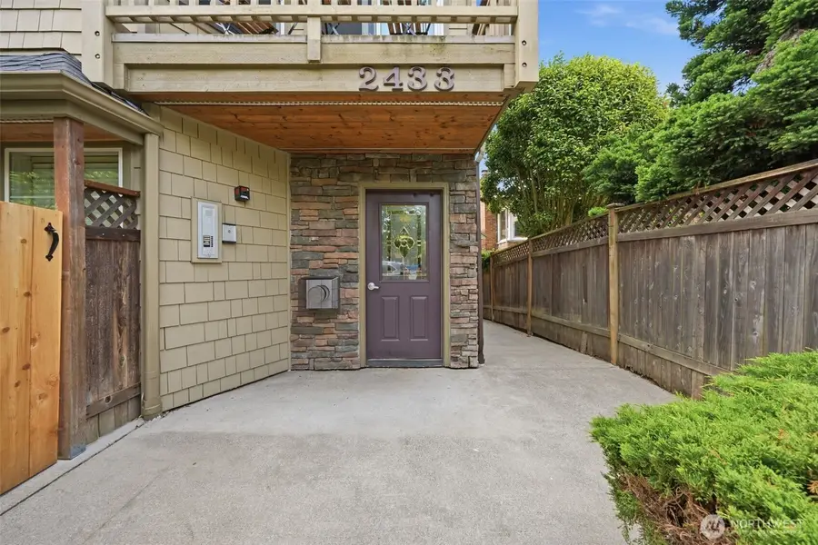 2433 NW 59th Street #202, Seattle, WA 98107 - #3