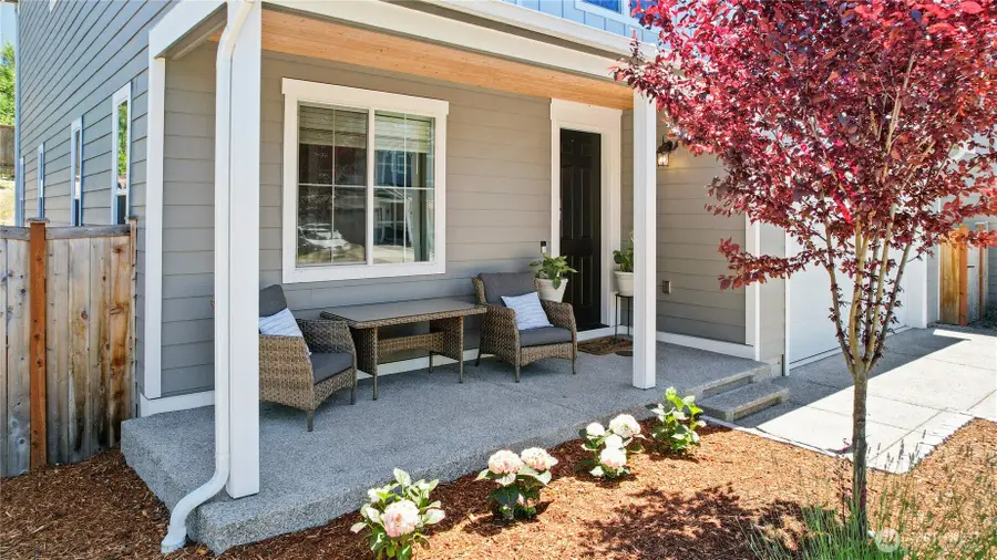 740 SE Nordmann Loop, Port Orchard, WA 98366 - #3