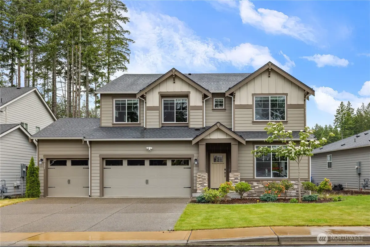 17621 Crossing Drive E, Puyallup, WA 98374 - #1