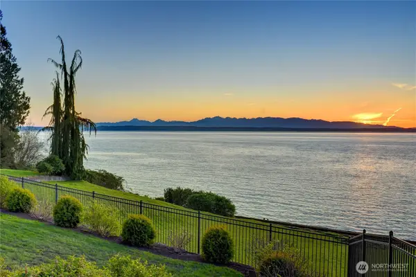 16404 75th Place W, Edmonds, WA 98026