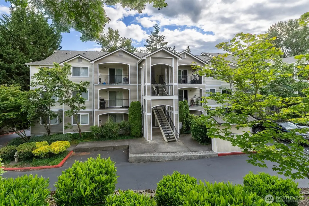 10709 Valley View Rd #A104, Bothell, WA 98011 - #1