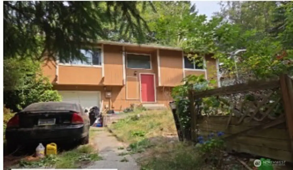 6885 E Cascade Drive, Port Orchard, WA 98366 - #1