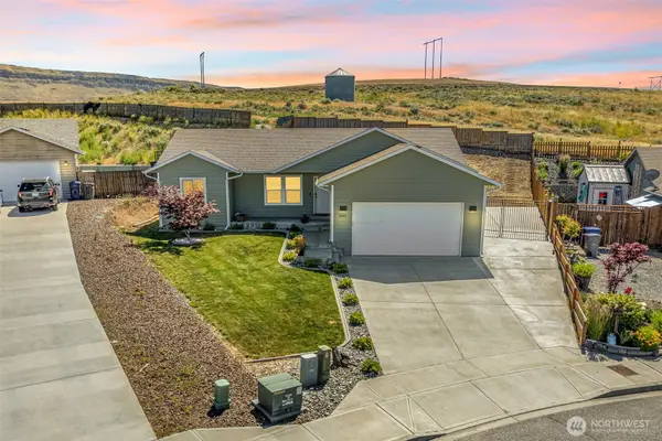 2691 Semolina Loop, East Wenatchee, WA 98802