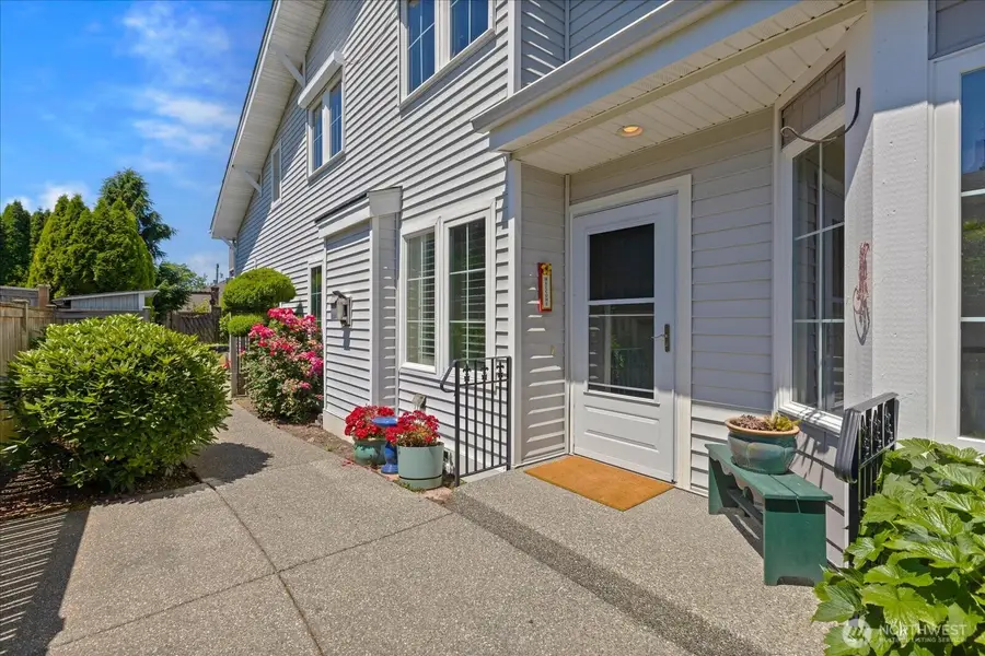 518 4th Avenue S, Edmonds, WA 98020 - #3