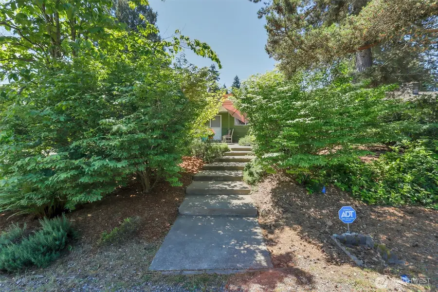 2145 N 146th Street, Shoreline, WA 98133 - #3