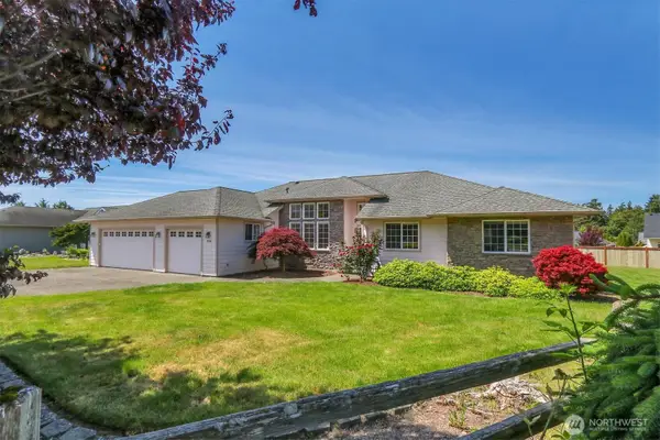 28410 84th Drive Nw, Stanwood, WA 98292