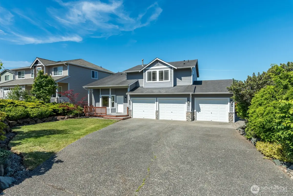 8 80th Drive Ne, Lake Stevens, WA 98258 - #1