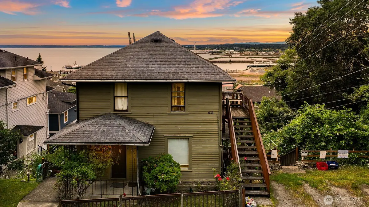631 N Forest Street, Bellingham, WA 98225 - #1