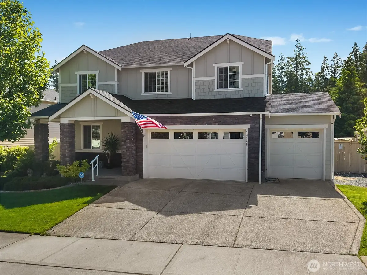 4238 Campus Drive Ne, Lacey, WA 98516 - #1