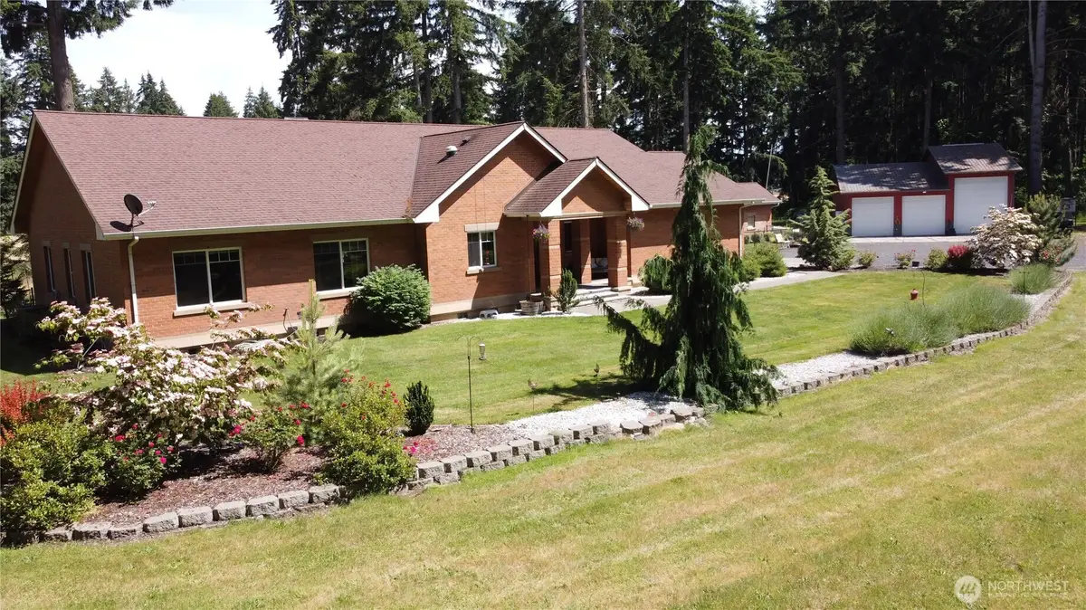 11310 Harris Rd Se, Yelm, WA 98597 - #1