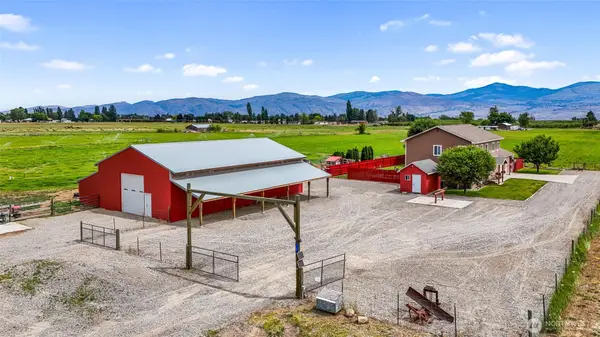 12 S Kirkpatrick Street, Omak, WA 98841