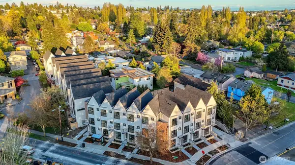 9744 Holman Road Nw, Seattle, WA 98117