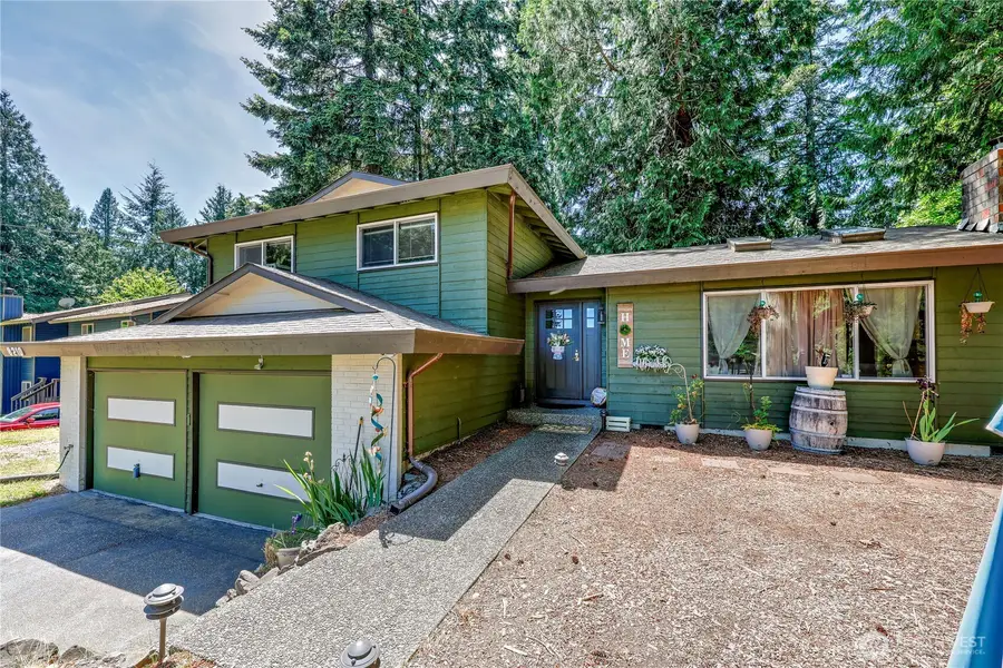 8210 University Point Circle Ne, Bremerton, WA 98311 - #3