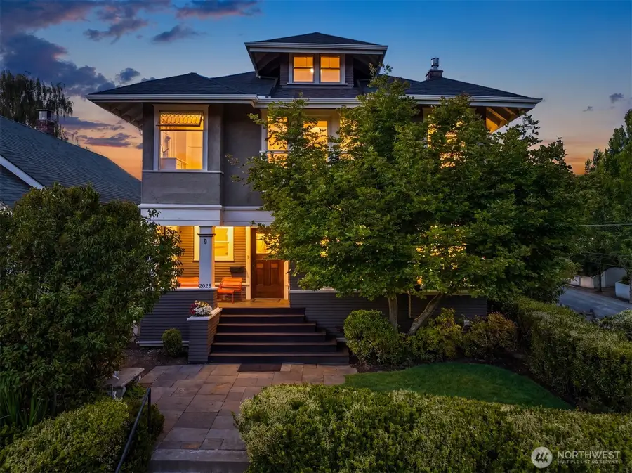 2002 1st Avenue N, Seattle, WA 98109 - #3