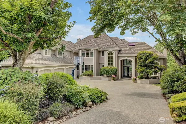 13935 209th Avenue Ne, Woodinville, WA 98077