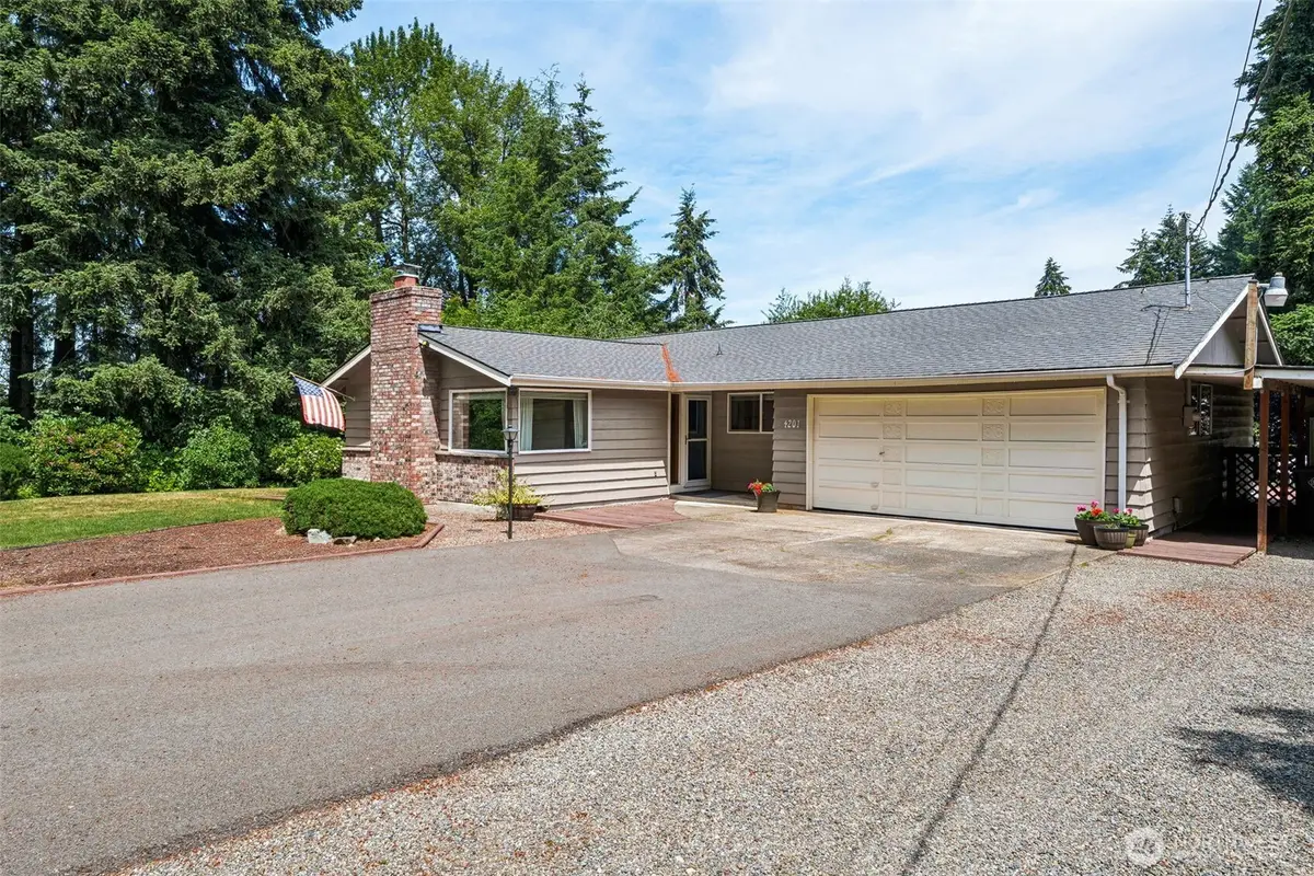 4201 7th Street Sw, Puyallup, WA 98373 - #1