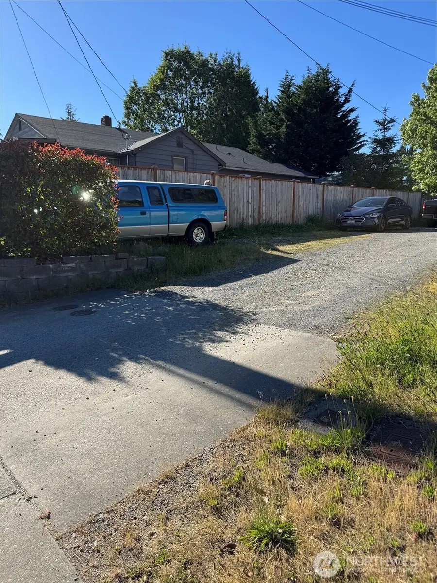 203 112th Street Se, Everett, WA 98208 - #2