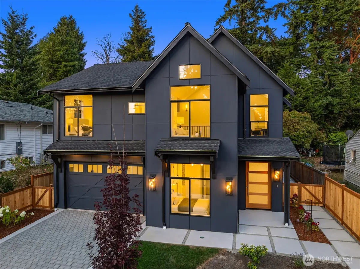 3832 32nd Avenue W, Seattle, WA 98199 - #1