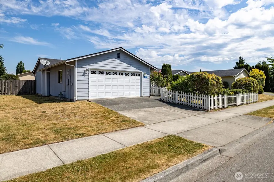 1215 E Gilkey Road, Burlington, WA 98233 - #3