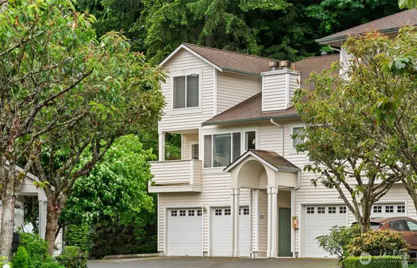 8828 238th St Sw #D1, Edmonds, WA 98026