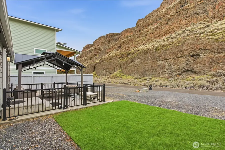 578 SW Section, Quincy, WA 98848 - #3