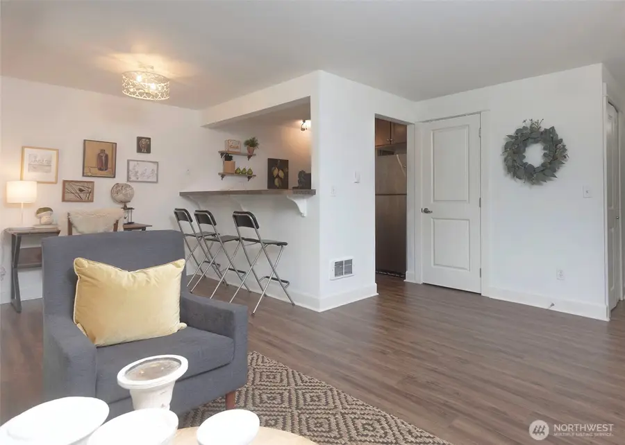 300 130th #4104, Seattle, WA 98133 - #3