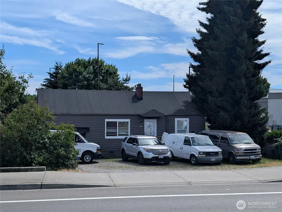 7009 NE 181st Street, Kenmore, WA 98028 - #3