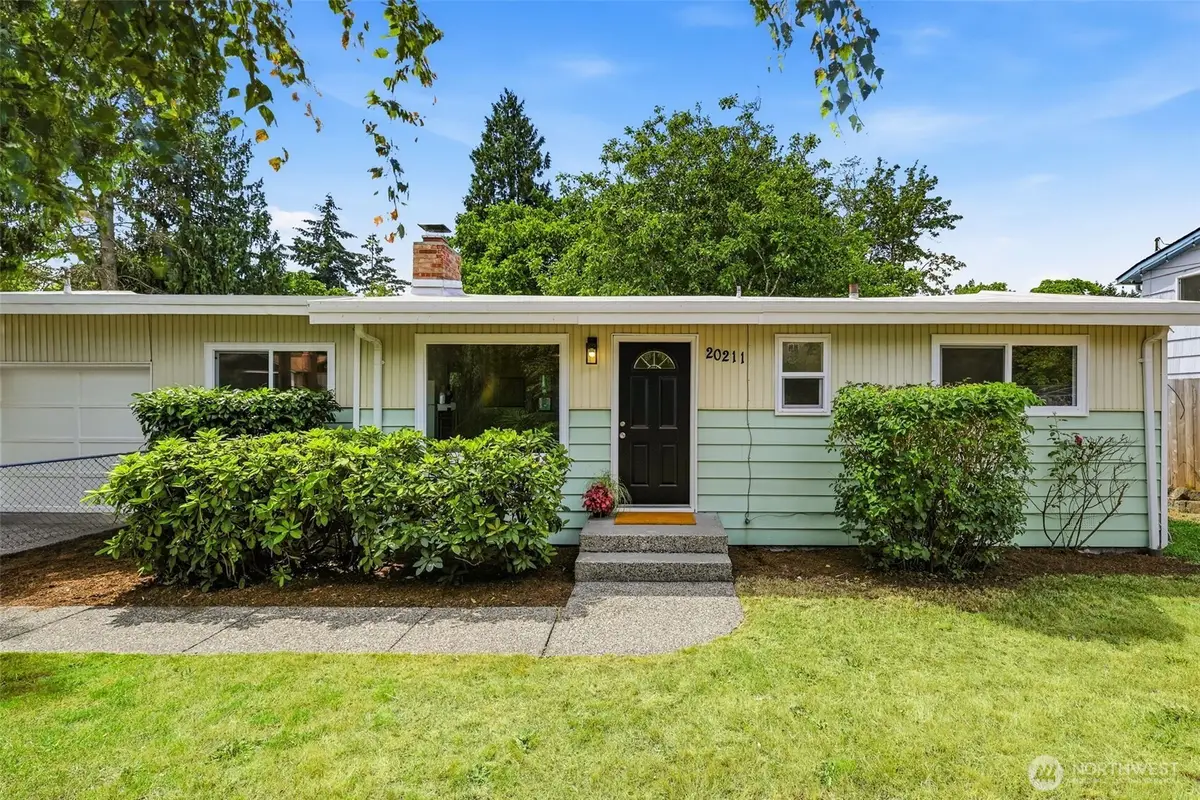 20211 24th Avenue Ne, Shoreline, WA 98155 - #1