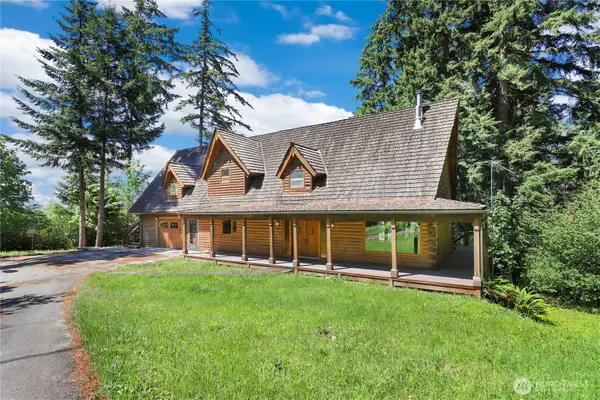5122 166th Avenue Ct E, Lake Tapps, WA 98391