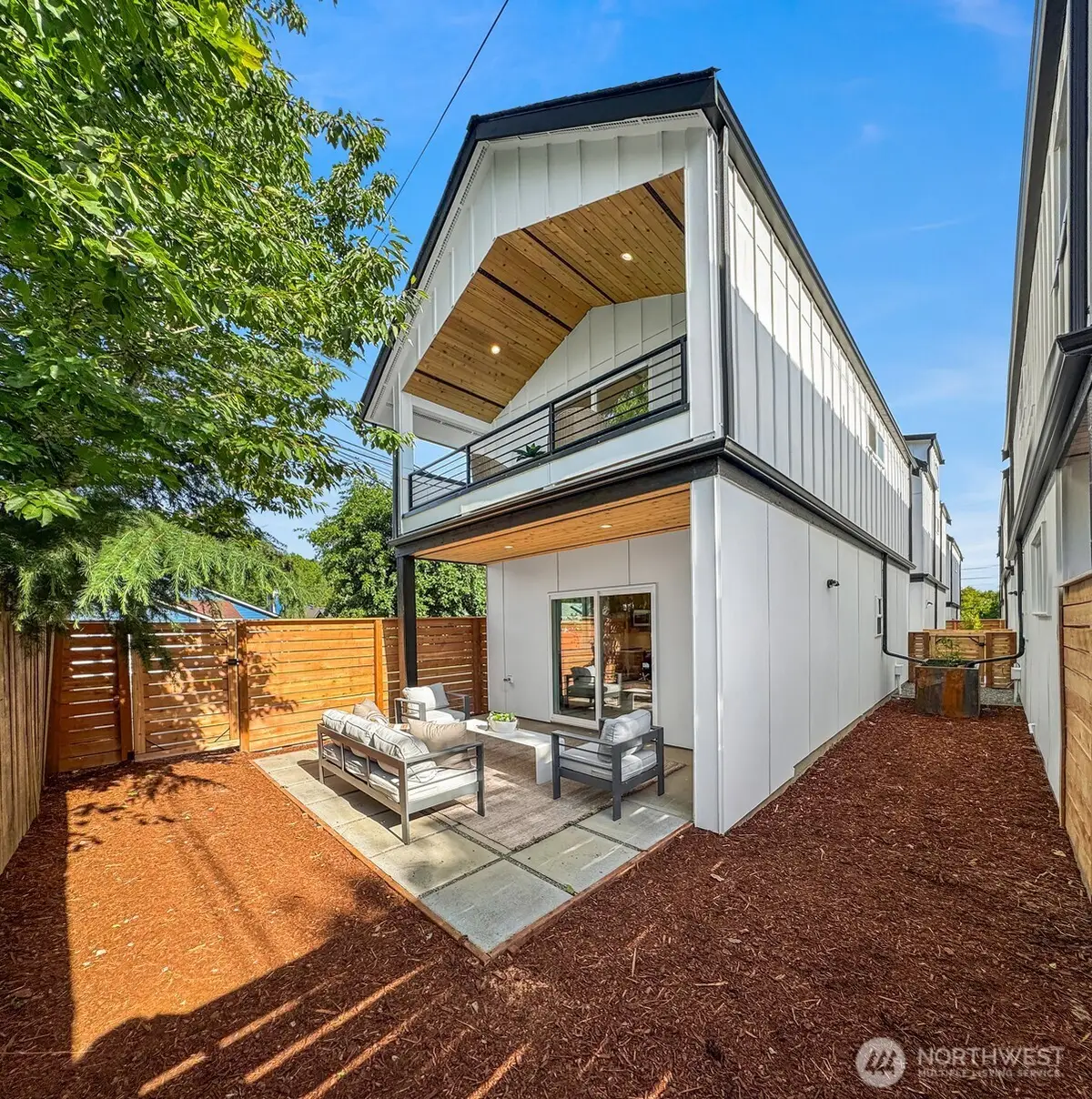9010 5th Avenue S, Seattle, WA 98108 - #1