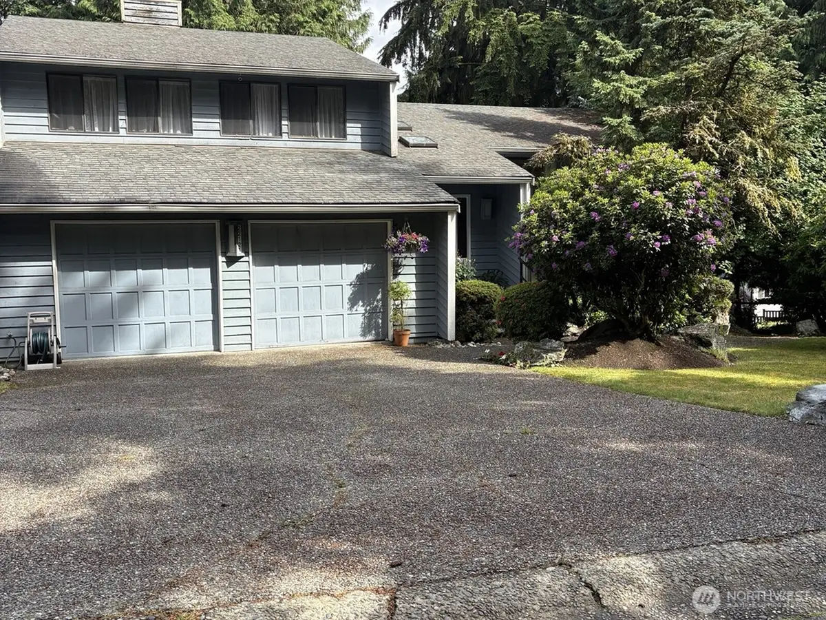 22121 4th Avenue Se, Bothell, WA 98021 - #1