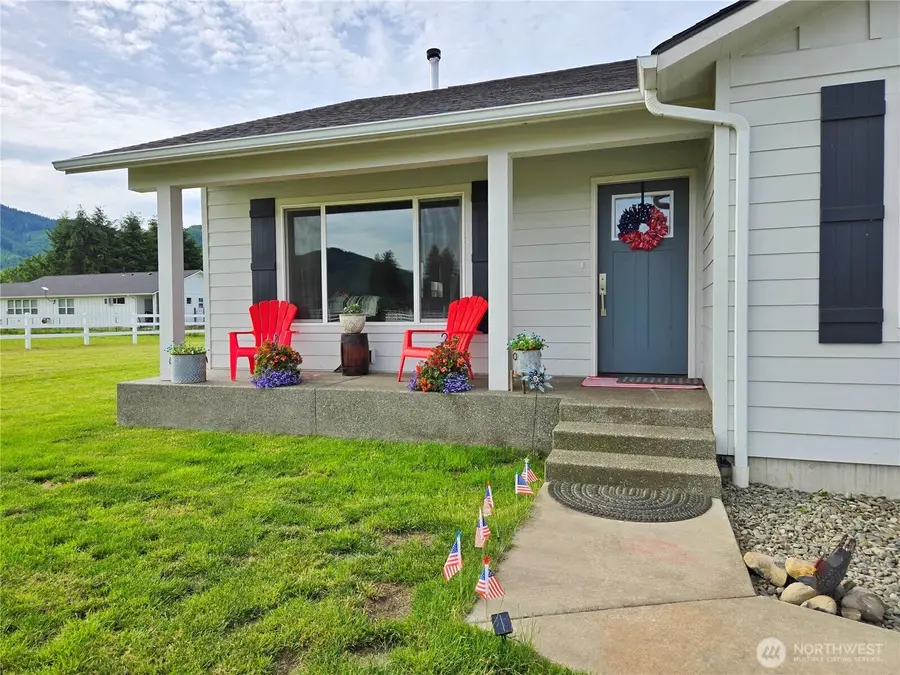 1040 Ashwood Lane, Forks, WA 98331 - #2