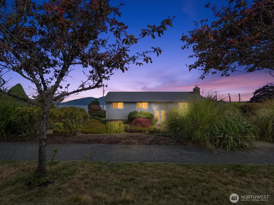 3420 W 3rd Street, Anacortes, WA 98221 - #3