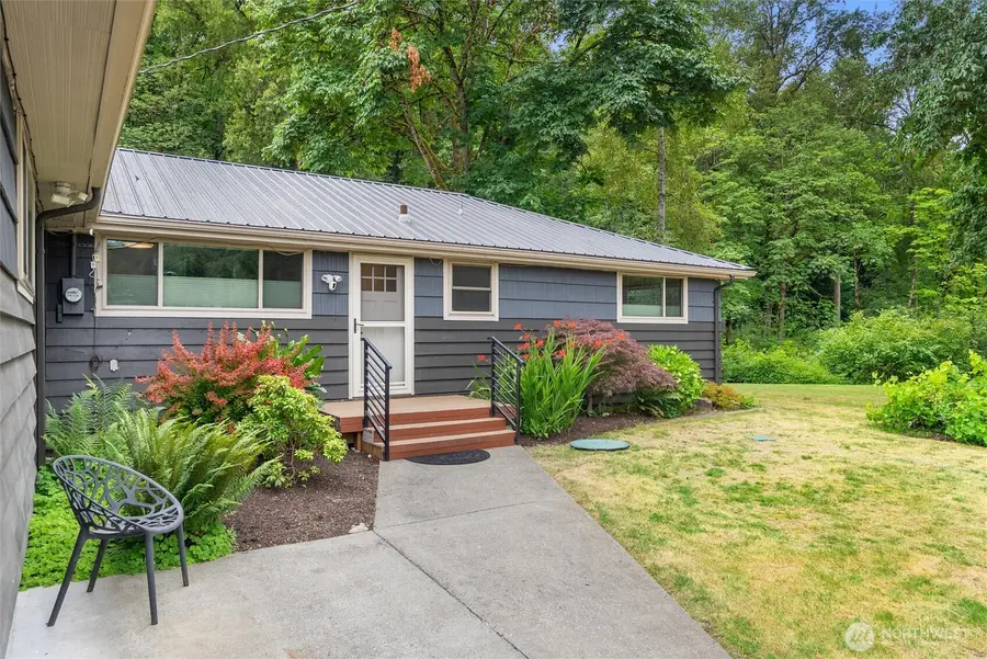 1121 Shelton Avenue Se, Renton, WA 98058 - #3