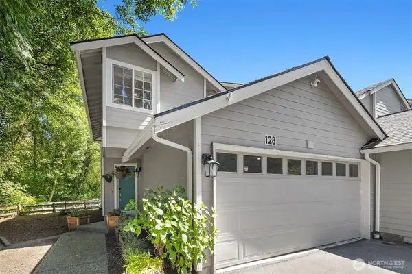 14714 53rd Avenue W #128, Edmonds, WA 98026