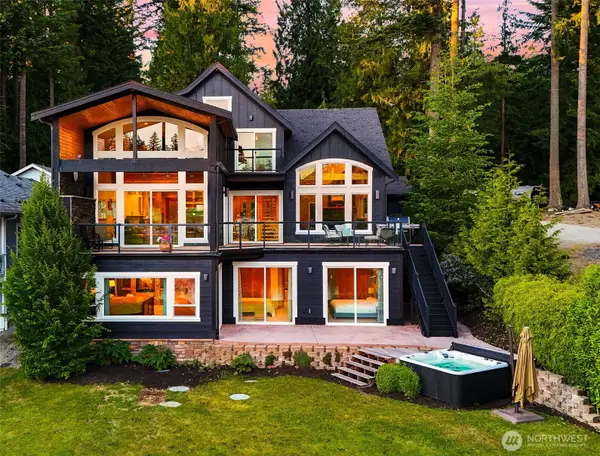 15404 Lakeview Avenue, Stanwood, WA 98292