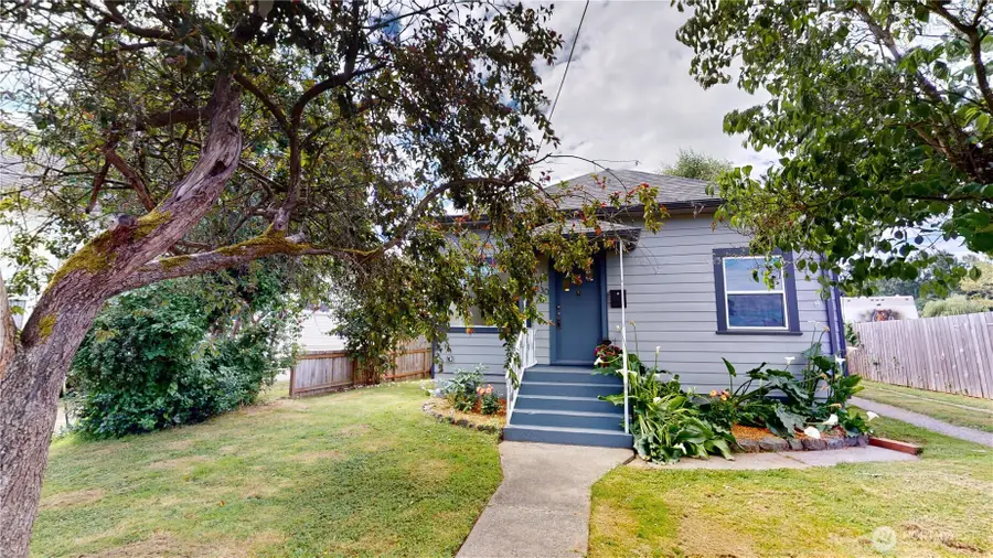 830 Garfield Street, Mount Vernon, WA 98273 - #2