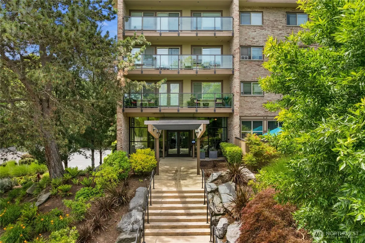 511 100th Avenue Ne #109, Bellevue, WA 98004 - #1