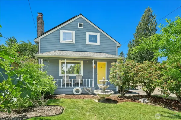 12647 2nd Avenue S, Burien, WA 98168