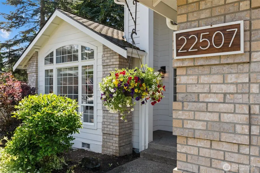 22507 SE 261st Street, Maple Valley, WA 98038 - #2