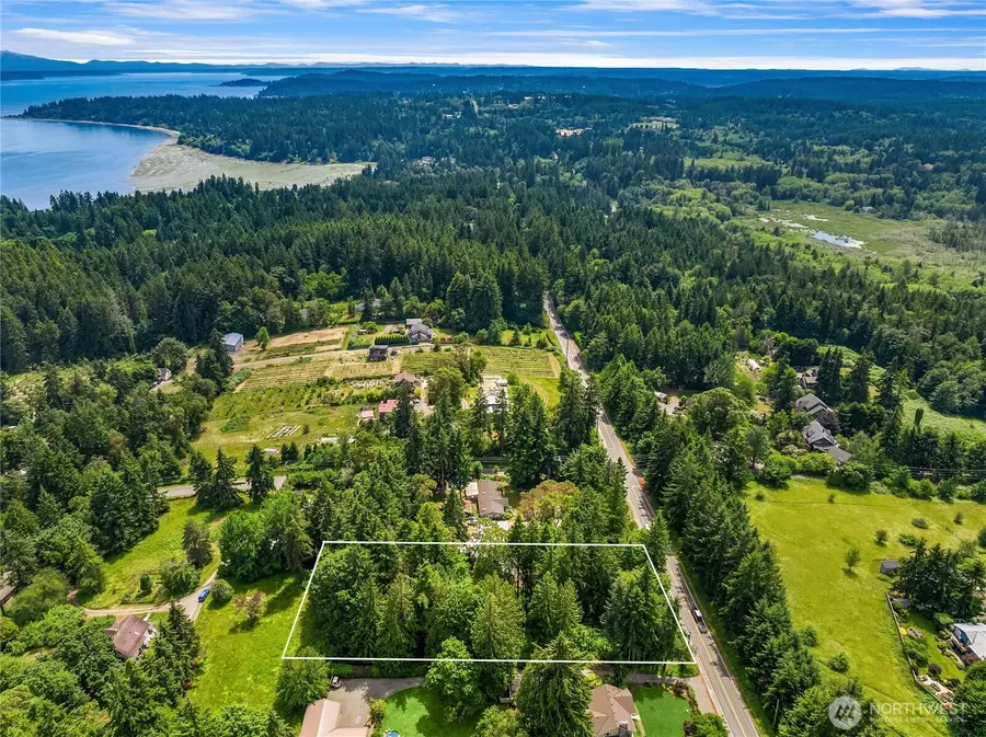 113 North Madison Avenue Ne, Bainbridge Island, WA 98110 - #3