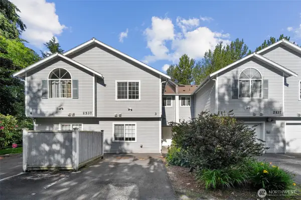 2537 S 288th Street #3, Federal Way, WA 98003