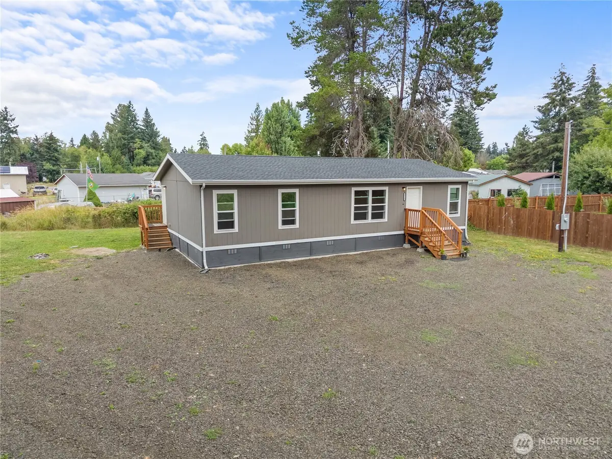 2716 Vantage Avenue Sw, Olympia, WA 98512 - #1