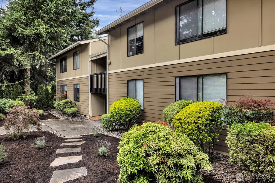 11701 100th Avenue Ne #4, Kirkland, WA 98034 - #2