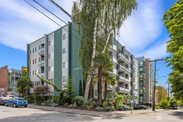 705 E Republican Street #102, Seattle, WA 98102