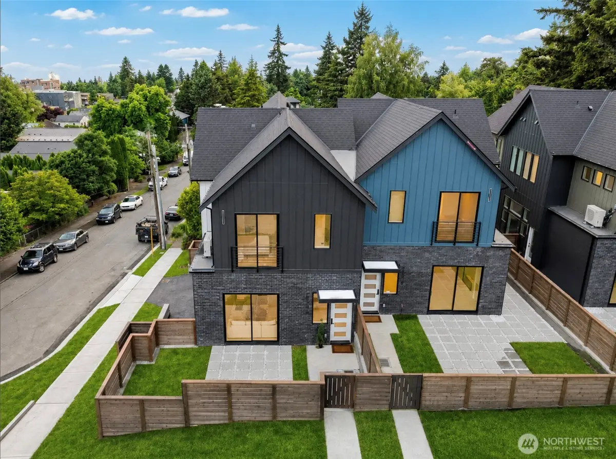 18603 104th Avenue Ne #A, Bothell, WA 98011 - #1