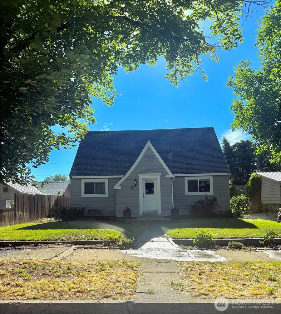 411 Ash Street S, Omak, WA 98841 - #2