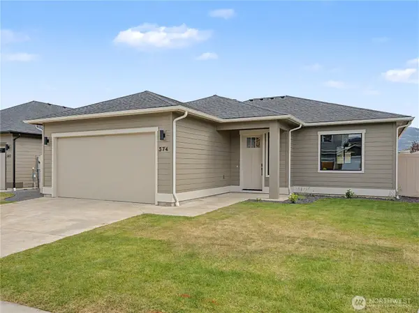 574 S Oasis Loop, East Wenatchee, WA 98802