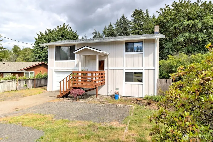 2064 Lake Boulevard, Shelton, WA 98584 - #2